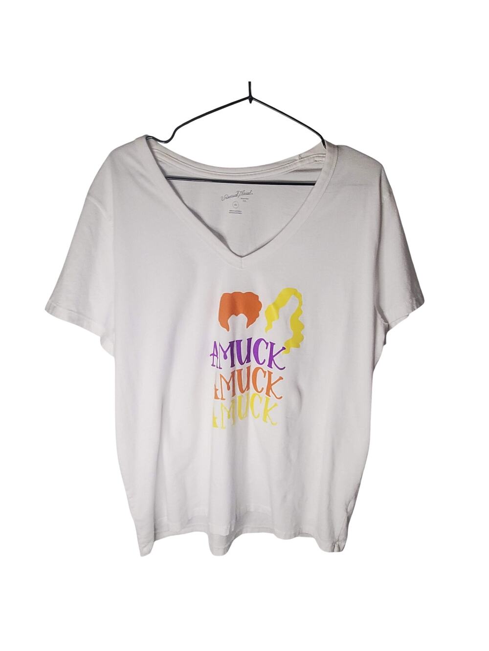 Universal Thread Hocus Pocus Winfred Sarah Amuck Tee XXL Fits L White